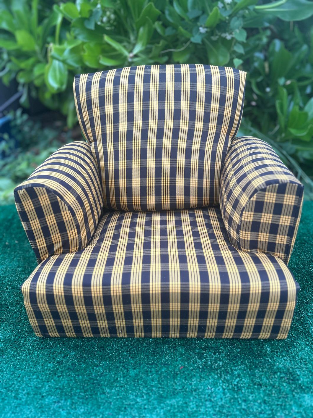 Black and Gold Palaka