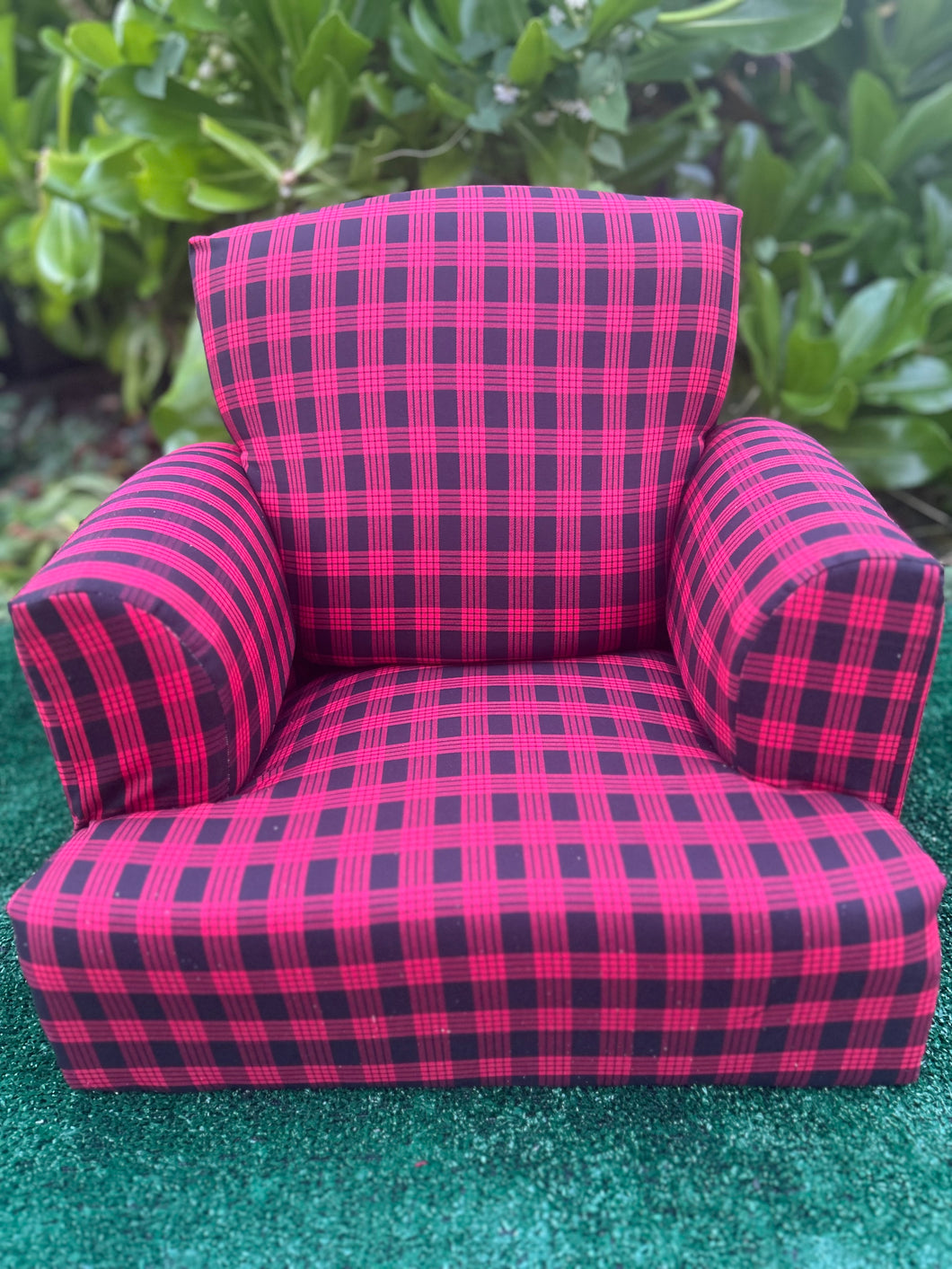 Black and Red Palaka